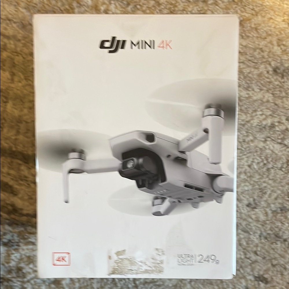 DJI Mini 4K Drone in White